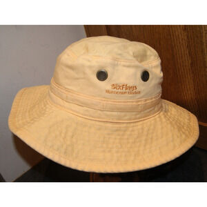 Vintage Y2K Six Flags Hurricane Harbor Youth Medium Bucket Hat Yellow Gold Blue